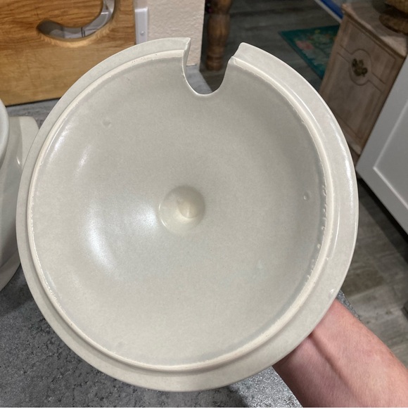 Pfaltzgraff Yorktowne vintage soup tureen - Picture 5 of 16